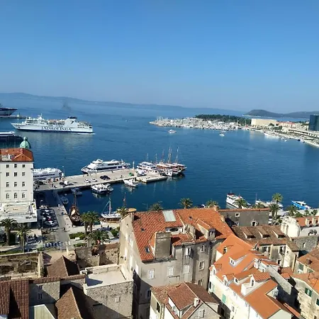 J'adore - Free Parking * Split