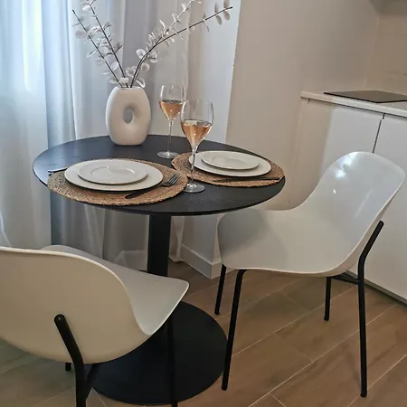 J'adore - Free Parking